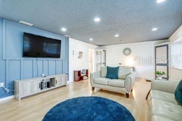 715 DEBRA LYNNE DR, BRANDON, FL, 33511