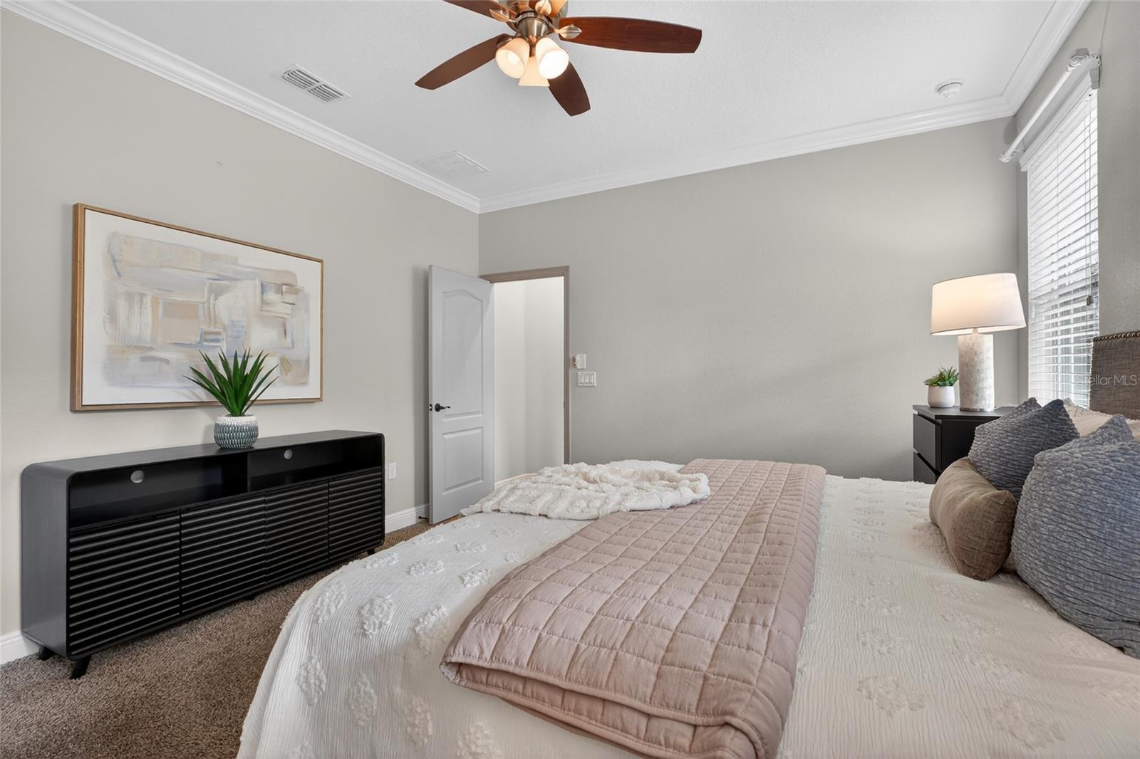 143 GRANDE VILLA DR, LUTZ, FL, 33548
