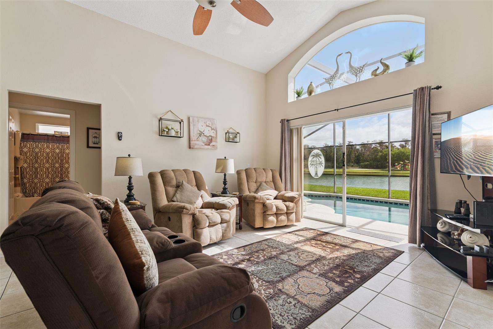 967 LAKE BERKLEY DR, KISSIMMEE, FL, 34746