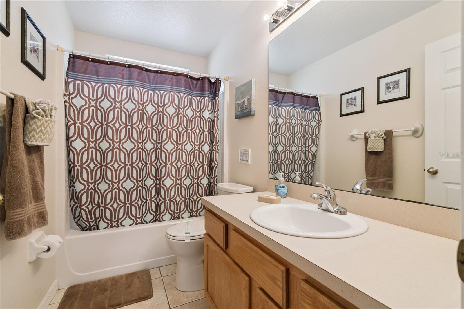 967 LAKE BERKLEY DR, KISSIMMEE, FL, 34746
