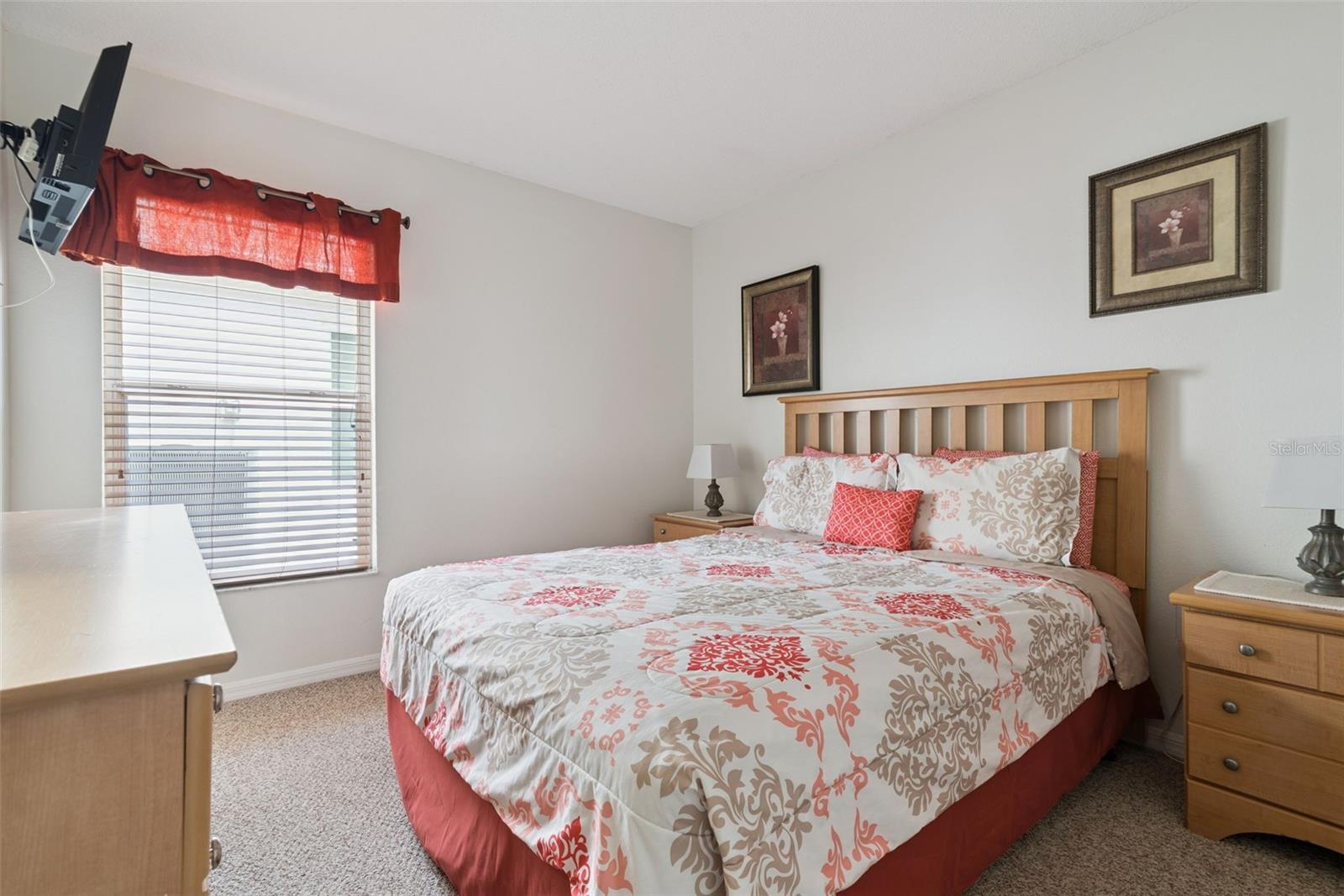 967 LAKE BERKLEY DR, KISSIMMEE, FL, 34746