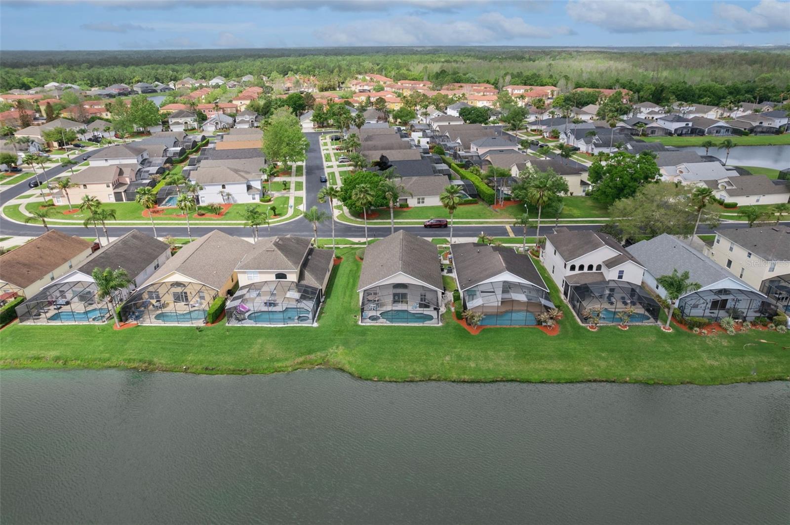 967 LAKE BERKLEY DR, KISSIMMEE, FL, 34746