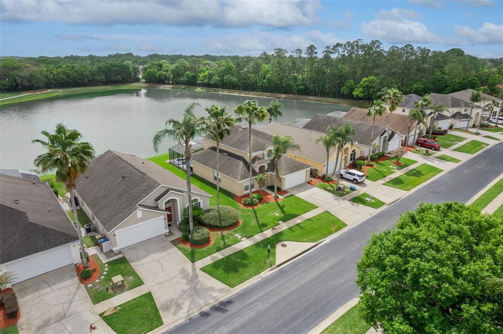 967 LAKE BERKLEY DR, KISSIMMEE, FL, 34746