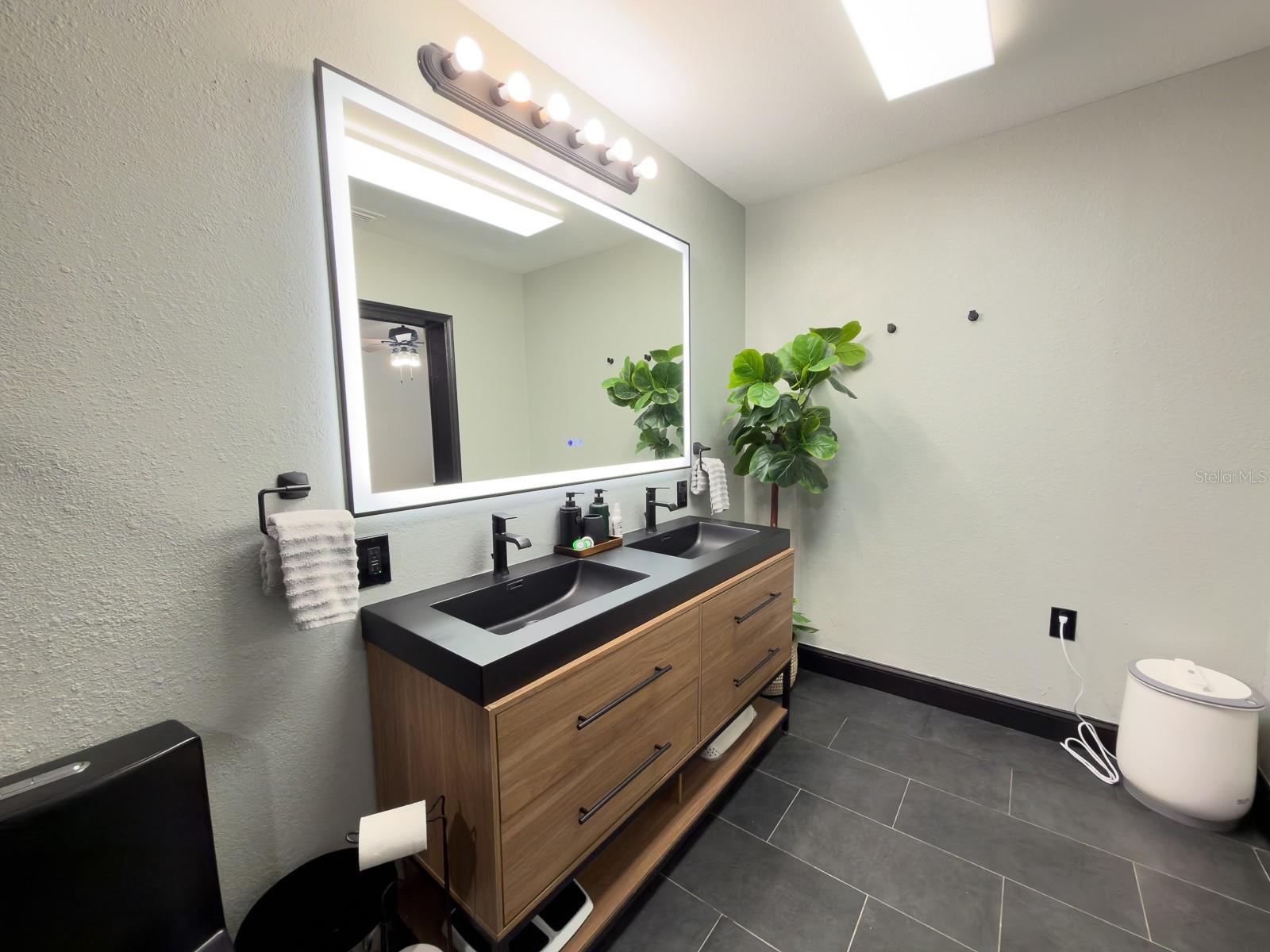 207 MANDARIN LN, FRUITLAND PARK, FL, 34731