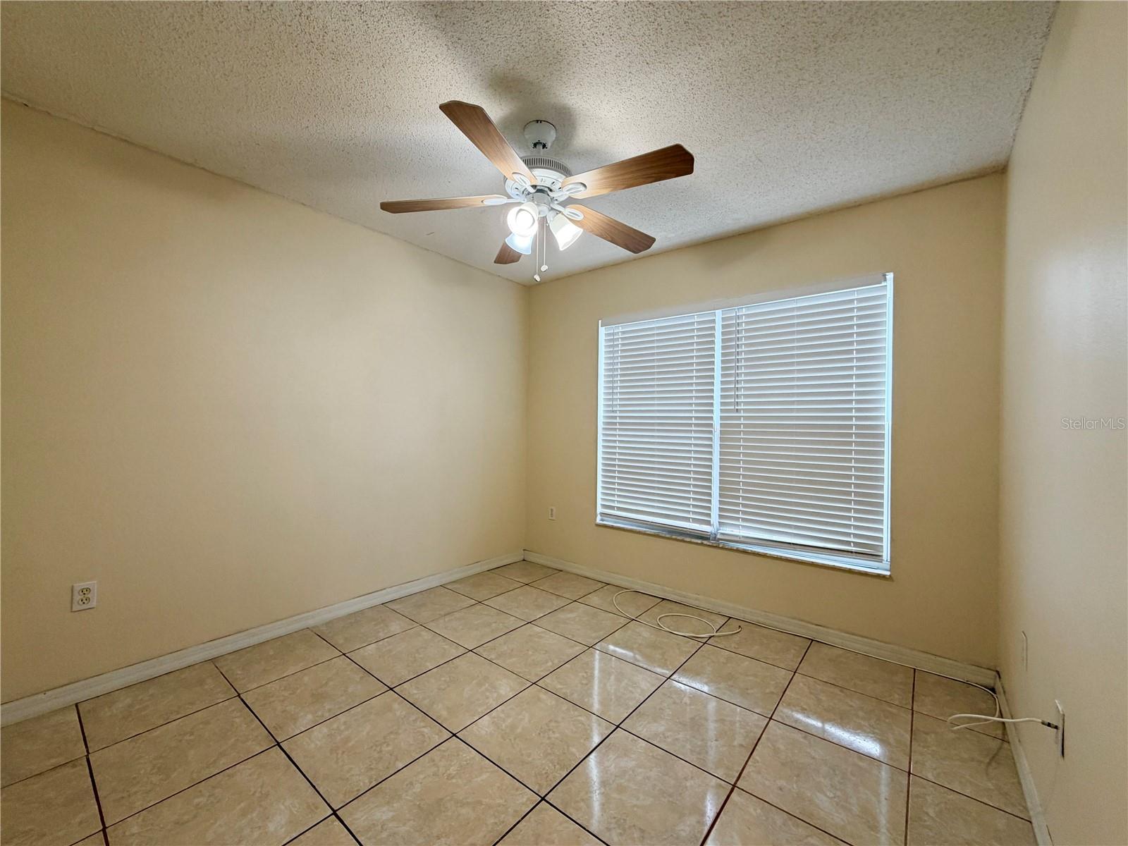 530 FINCH LN, KISSIMMEE, FL, 34759