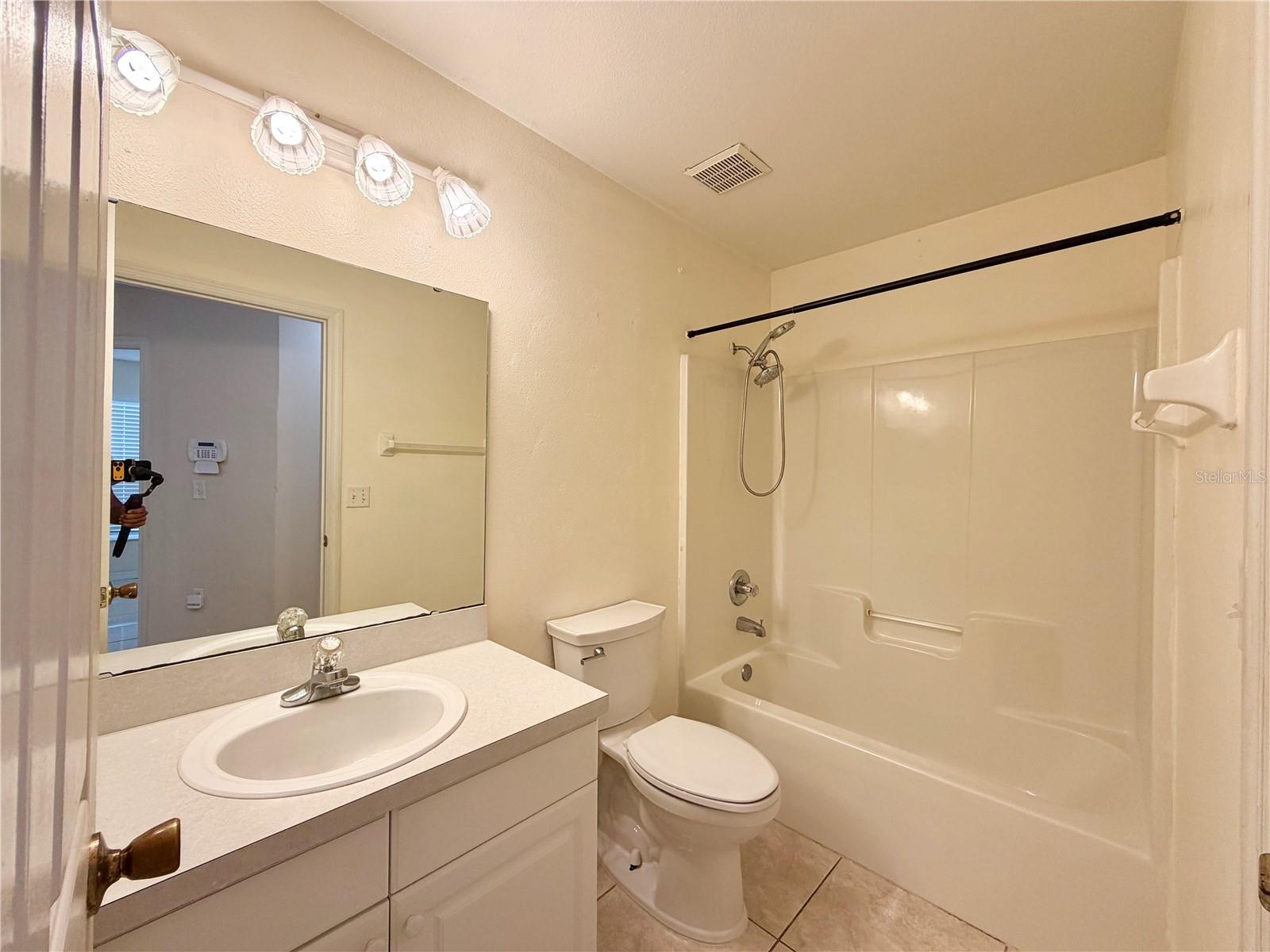 530 FINCH LN, KISSIMMEE, FL, 34759