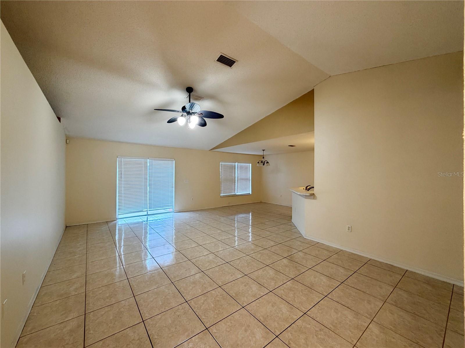 530 FINCH LN, KISSIMMEE, FL, 34759