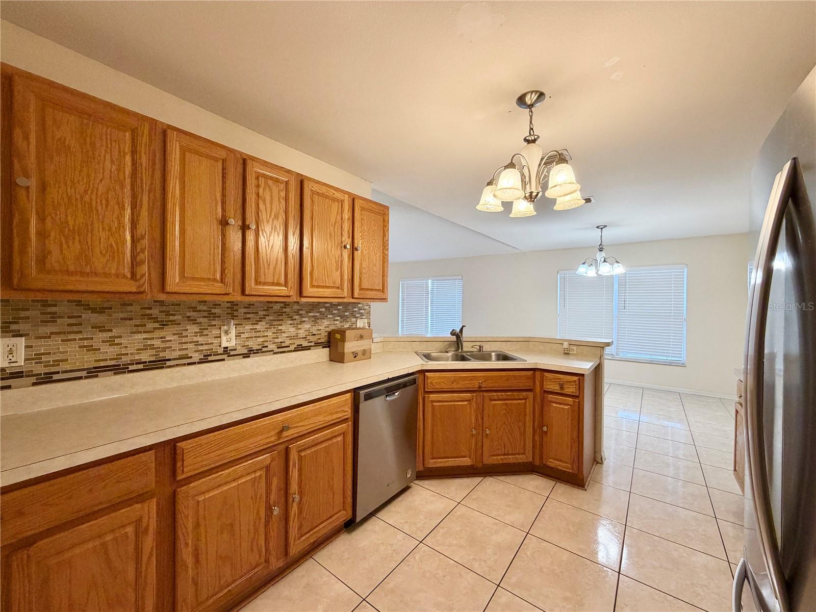 530 FINCH LN, KISSIMMEE, FL, 34759