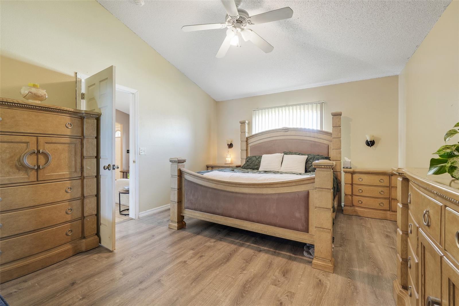 902 CANNES DR, KISSIMMEE, FL, 34759