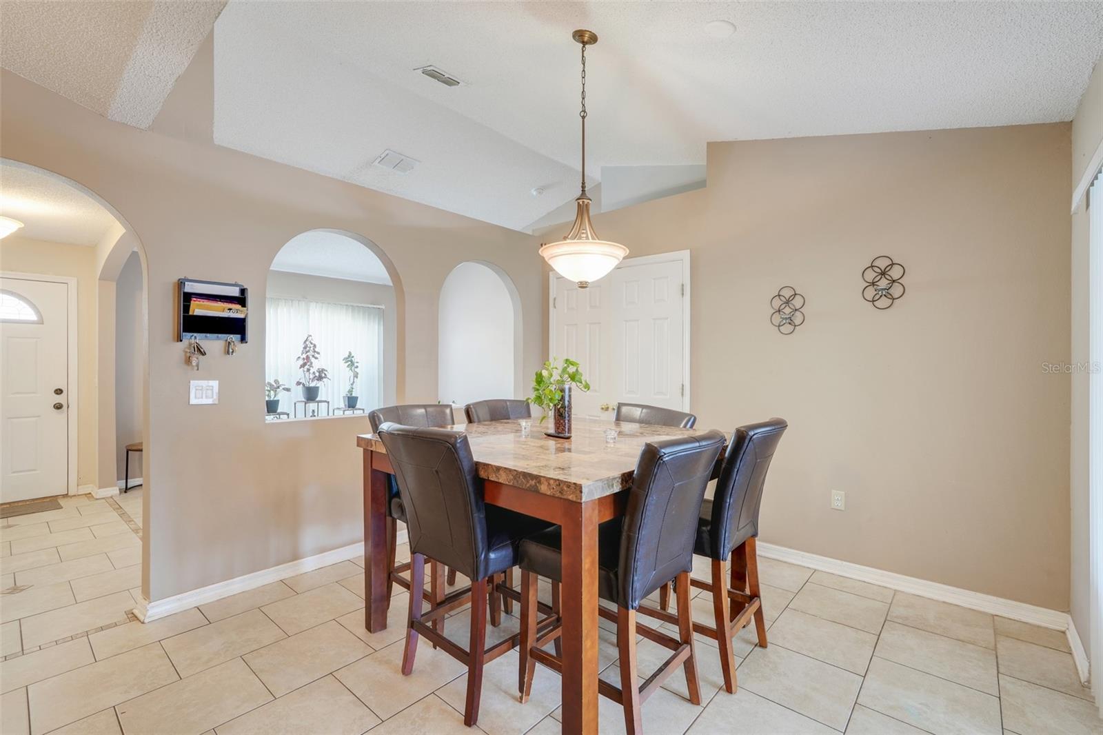 902 CANNES DR, KISSIMMEE, FL, 34759