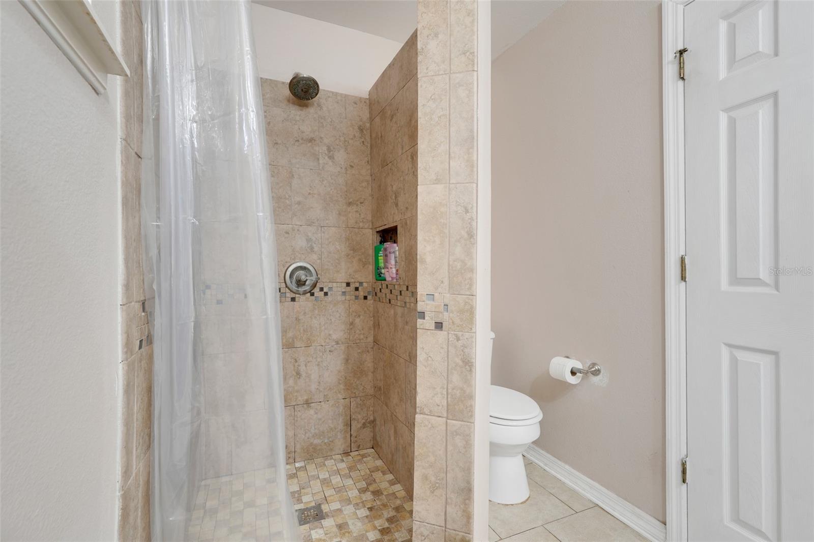 902 CANNES DR, KISSIMMEE, FL, 34759