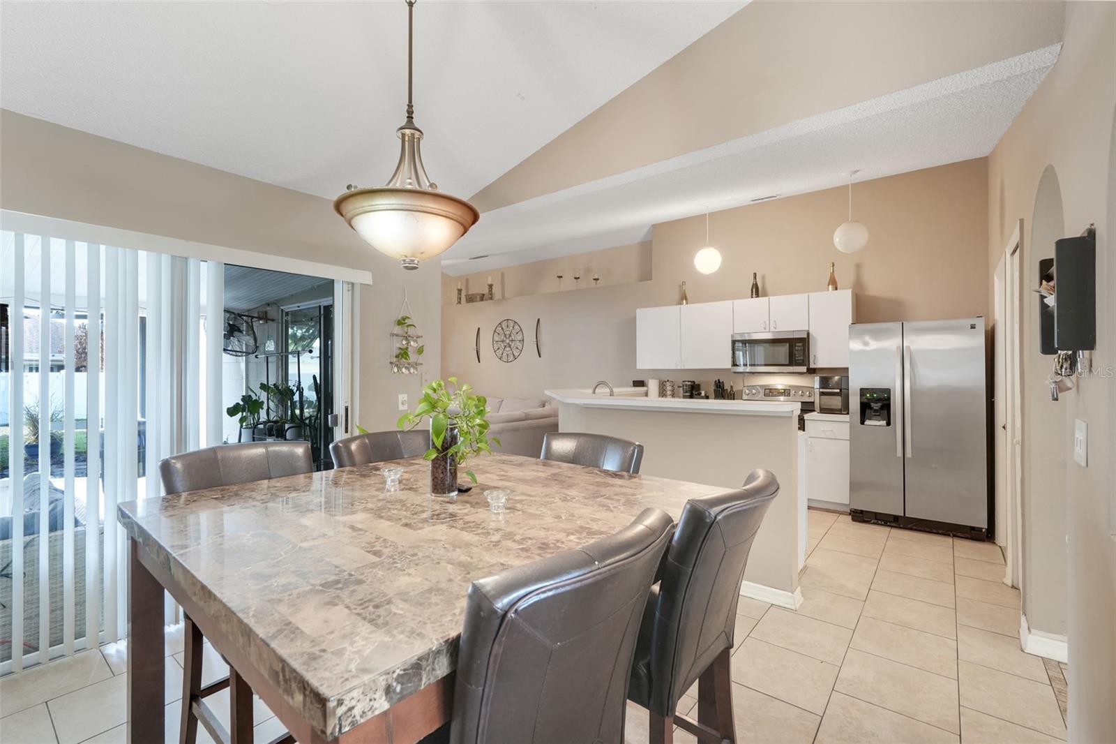 902 CANNES DR, KISSIMMEE, FL, 34759