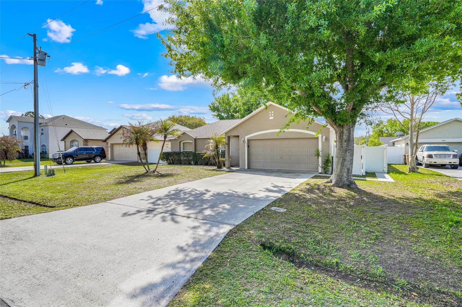 902 CANNES DR, KISSIMMEE, FL, 34759