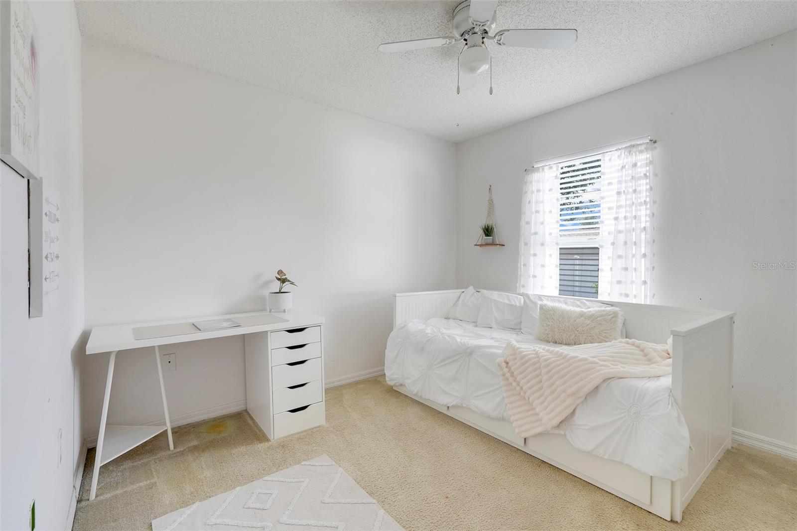 902 CANNES DR, KISSIMMEE, FL, 34759