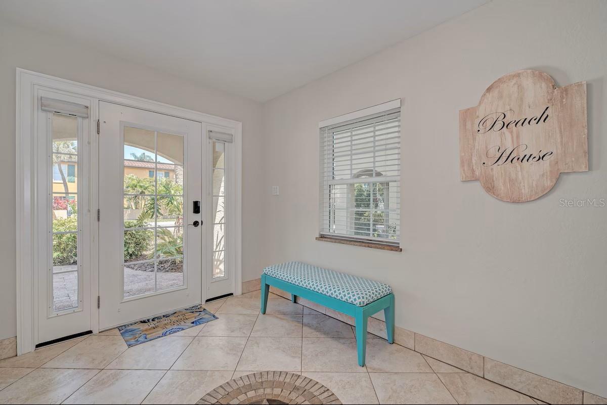 4118 5TH AVE, HOLMES BEACH, FL, 34217