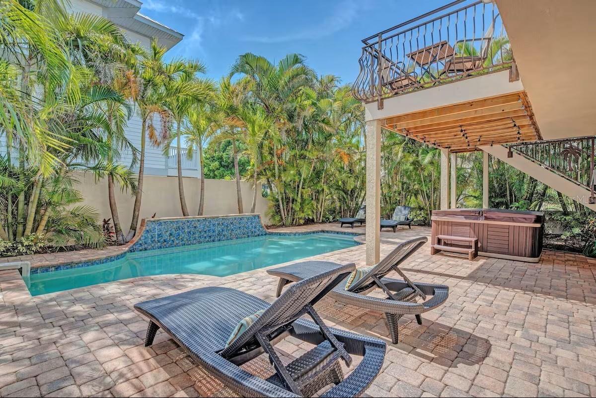 4118 5TH AVE, HOLMES BEACH, FL, 34217