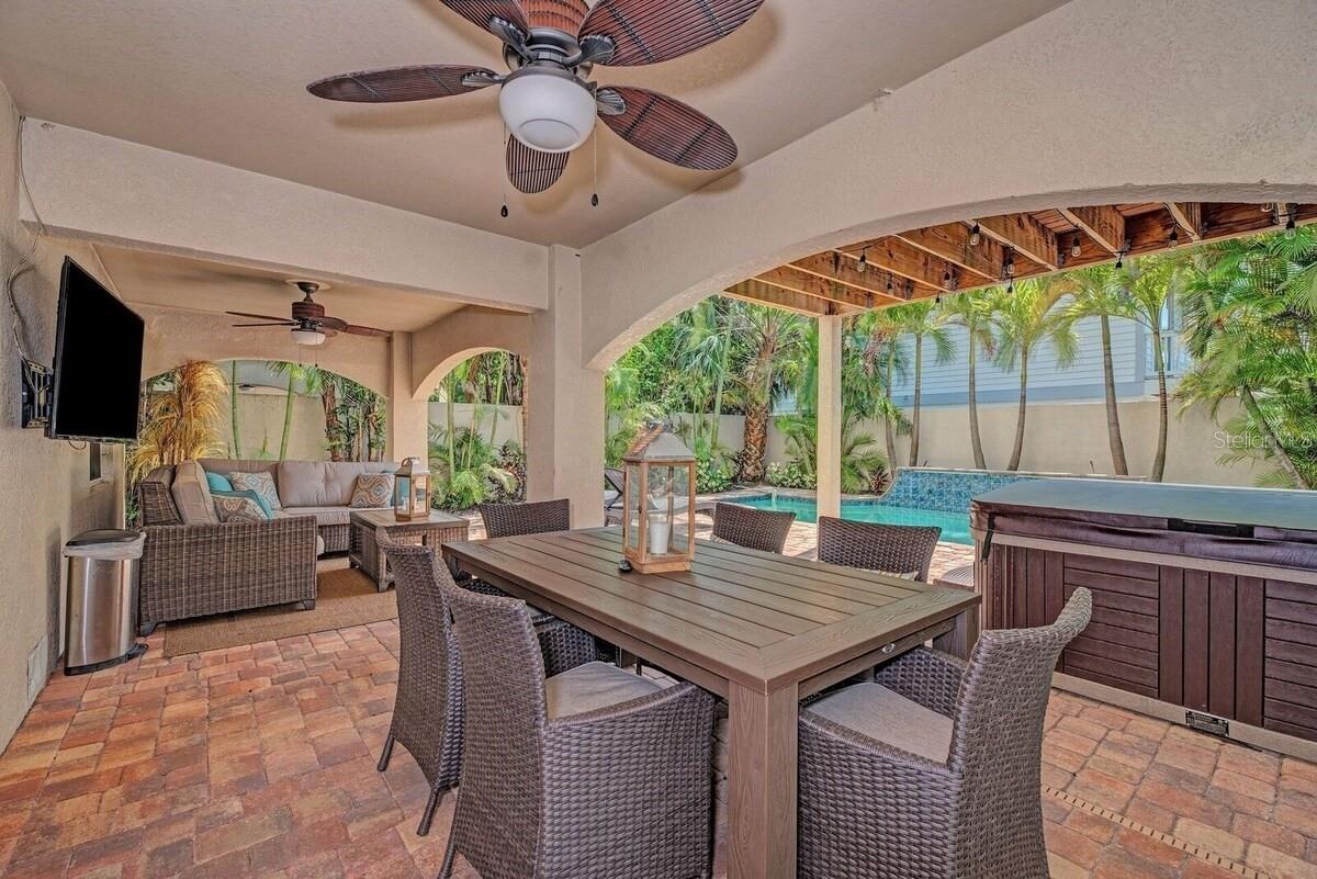 4118 5TH AVE, HOLMES BEACH, FL, 34217