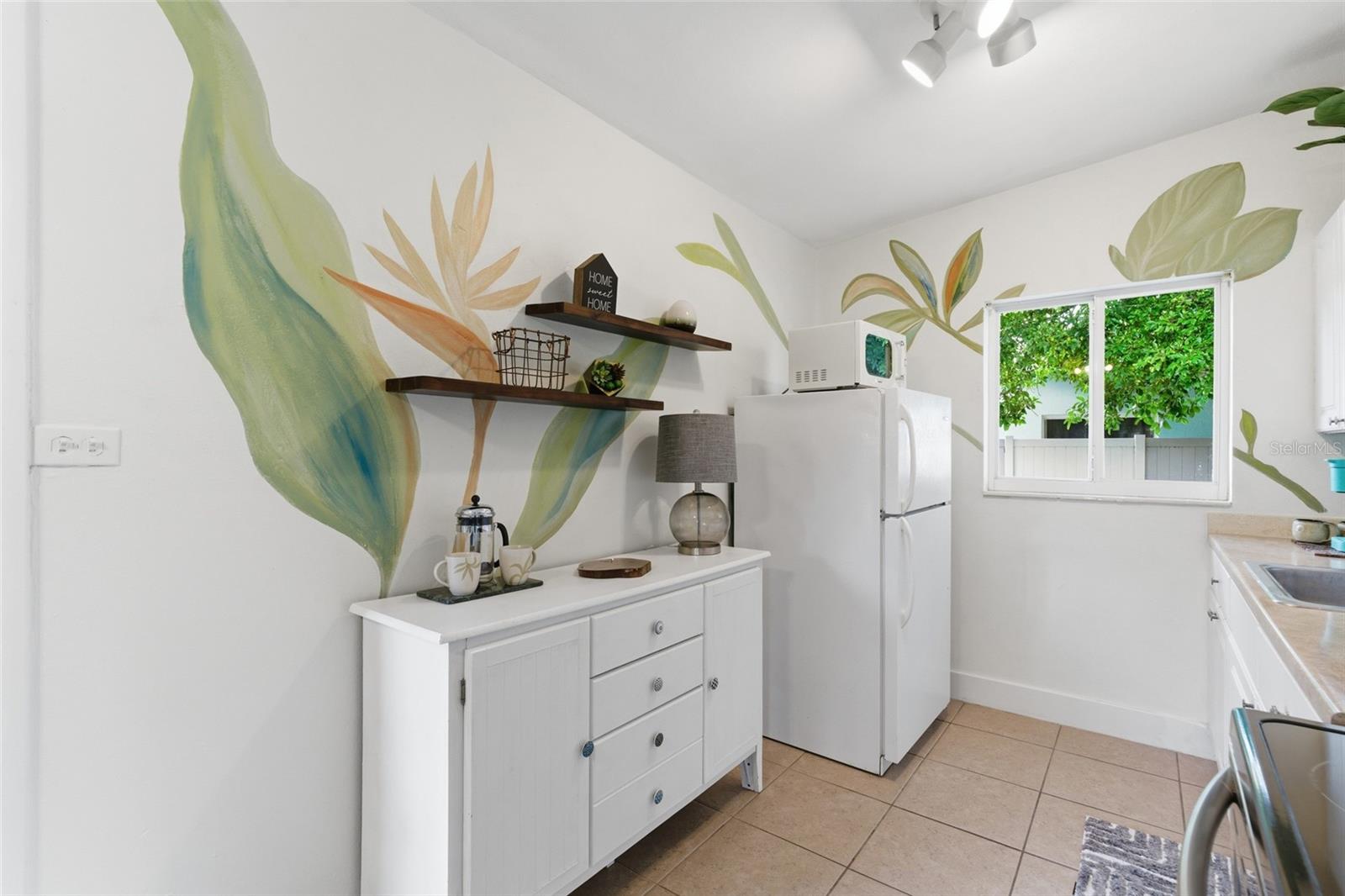 21921 BEVERLY AVE, PORT CHARLOTTE, FL, 33952