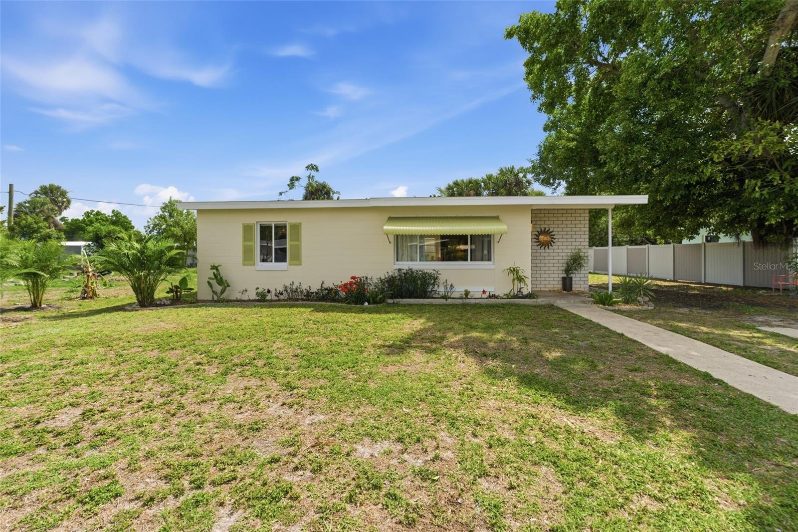 21921 BEVERLY AVE, PORT CHARLOTTE, FL, 33952