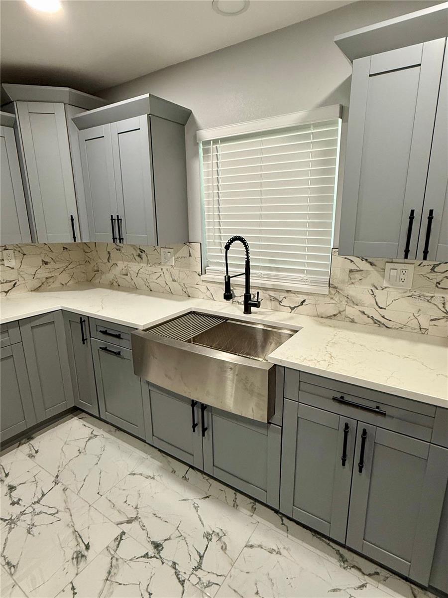 7102 CARMEL AVE, NEW PORT RICHEY, FL, 34655