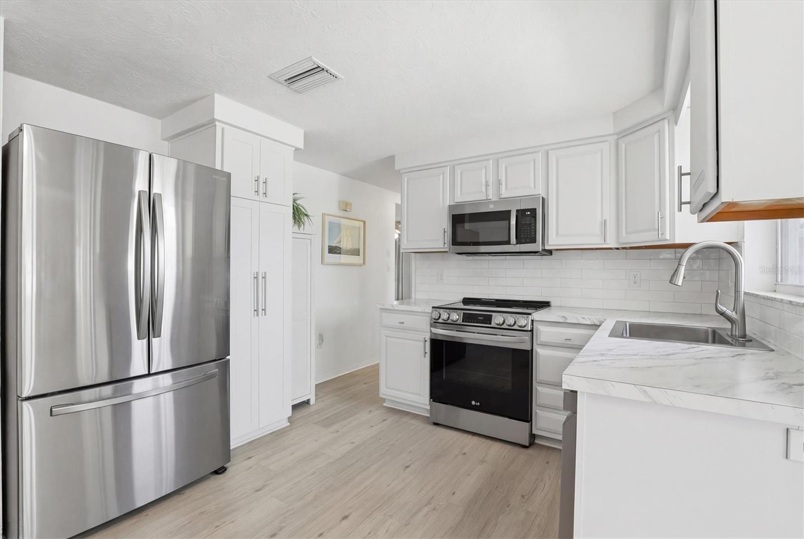 1126 CLAIRBORNE ST, HOLIDAY, FL, 34690