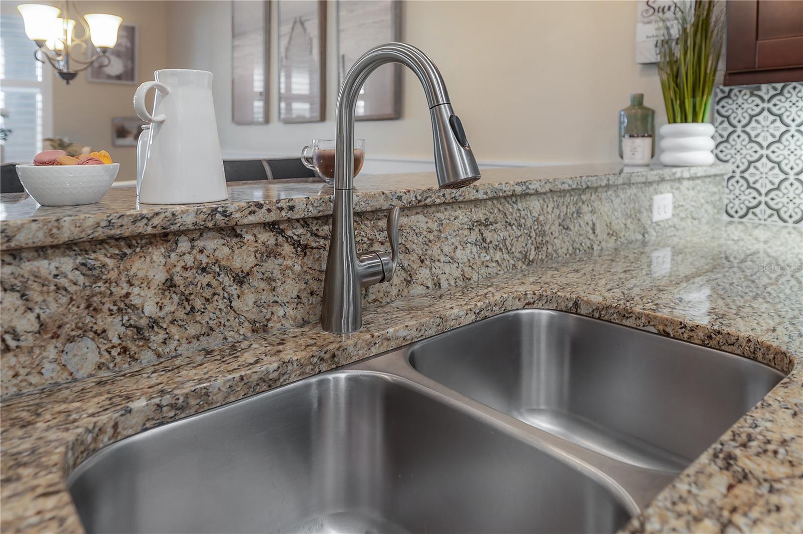 933 MOSCATO PL, PALM HARBOR, FL, 34683