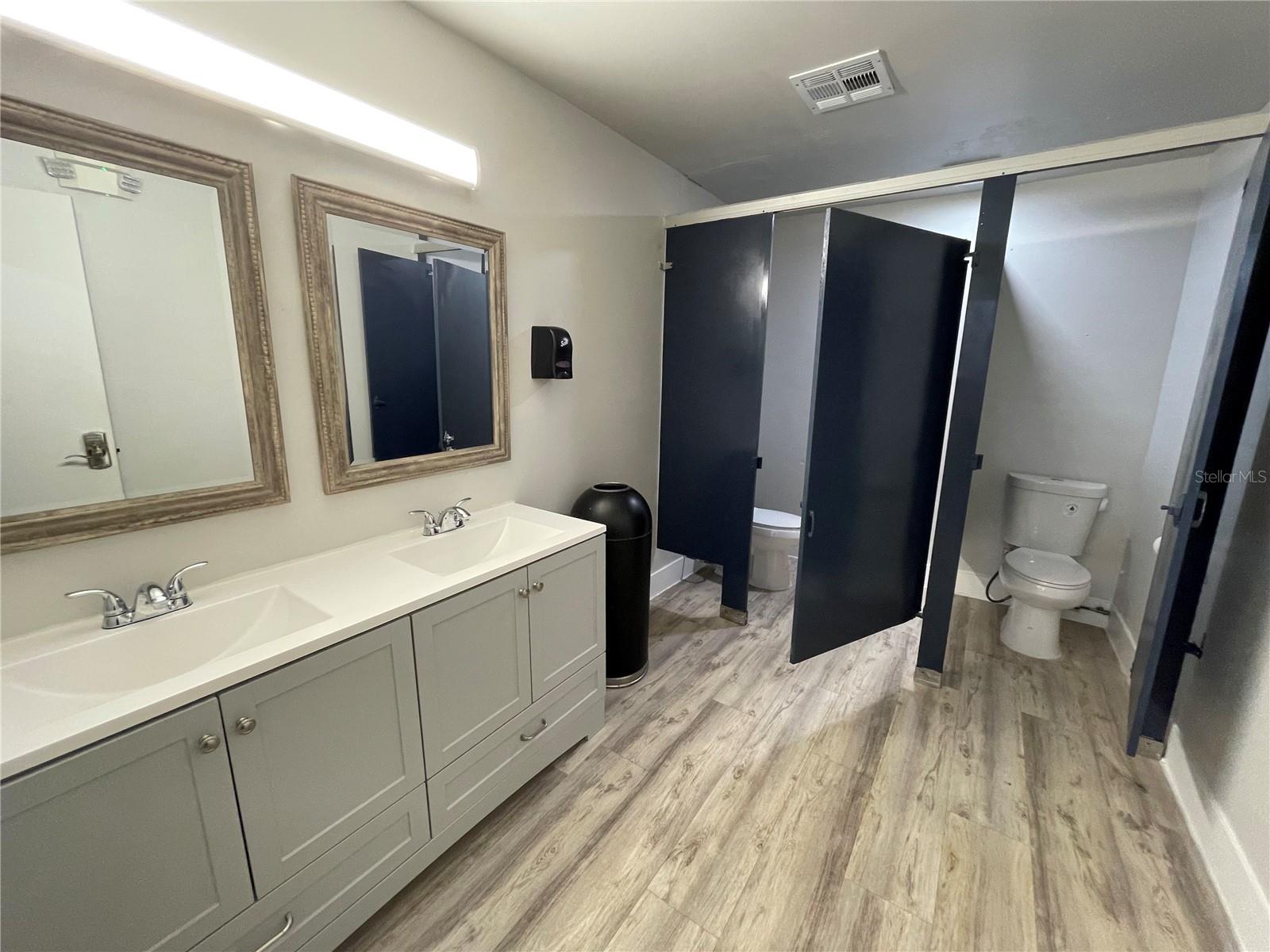 201 E MAIN ST #101, LEESBURG, FL, 34748