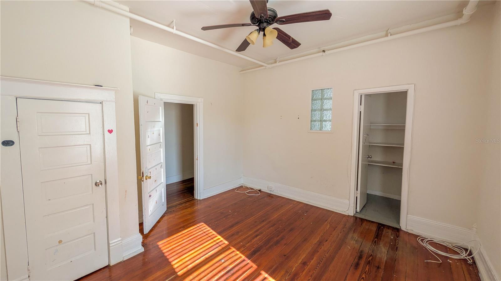 610 4TH AVE S, ST PETERSBURG, FL, 33701