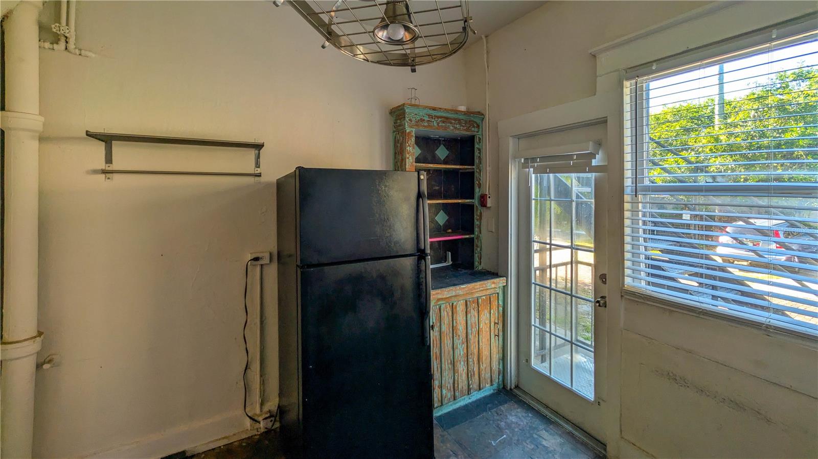 610 4TH AVE S, ST PETERSBURG, FL, 33701
