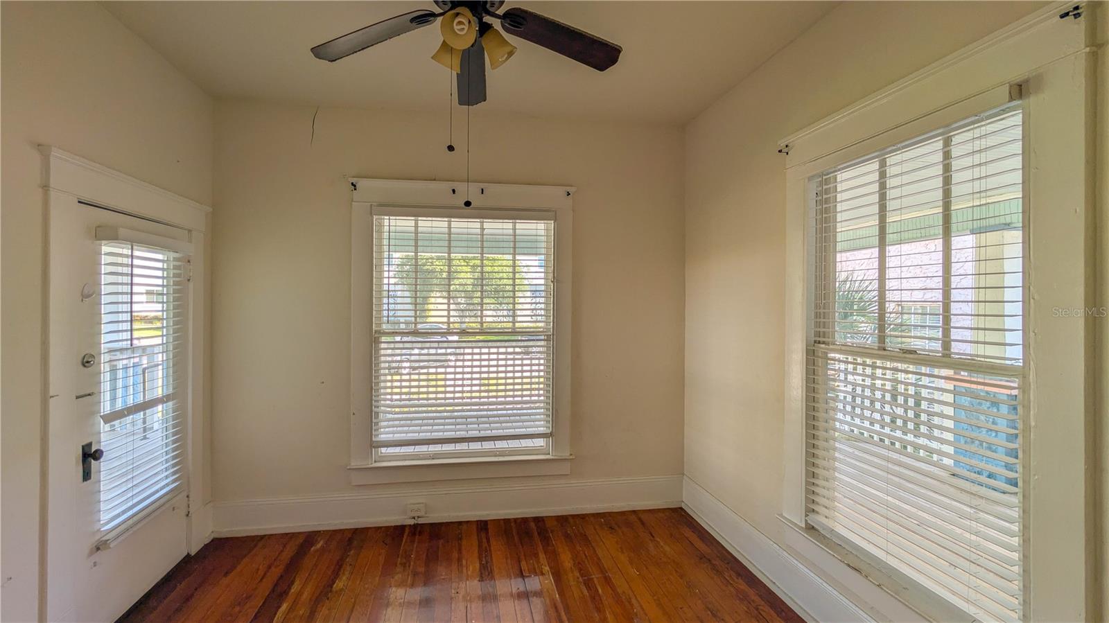 610 4TH AVE S, ST PETERSBURG, FL, 33701