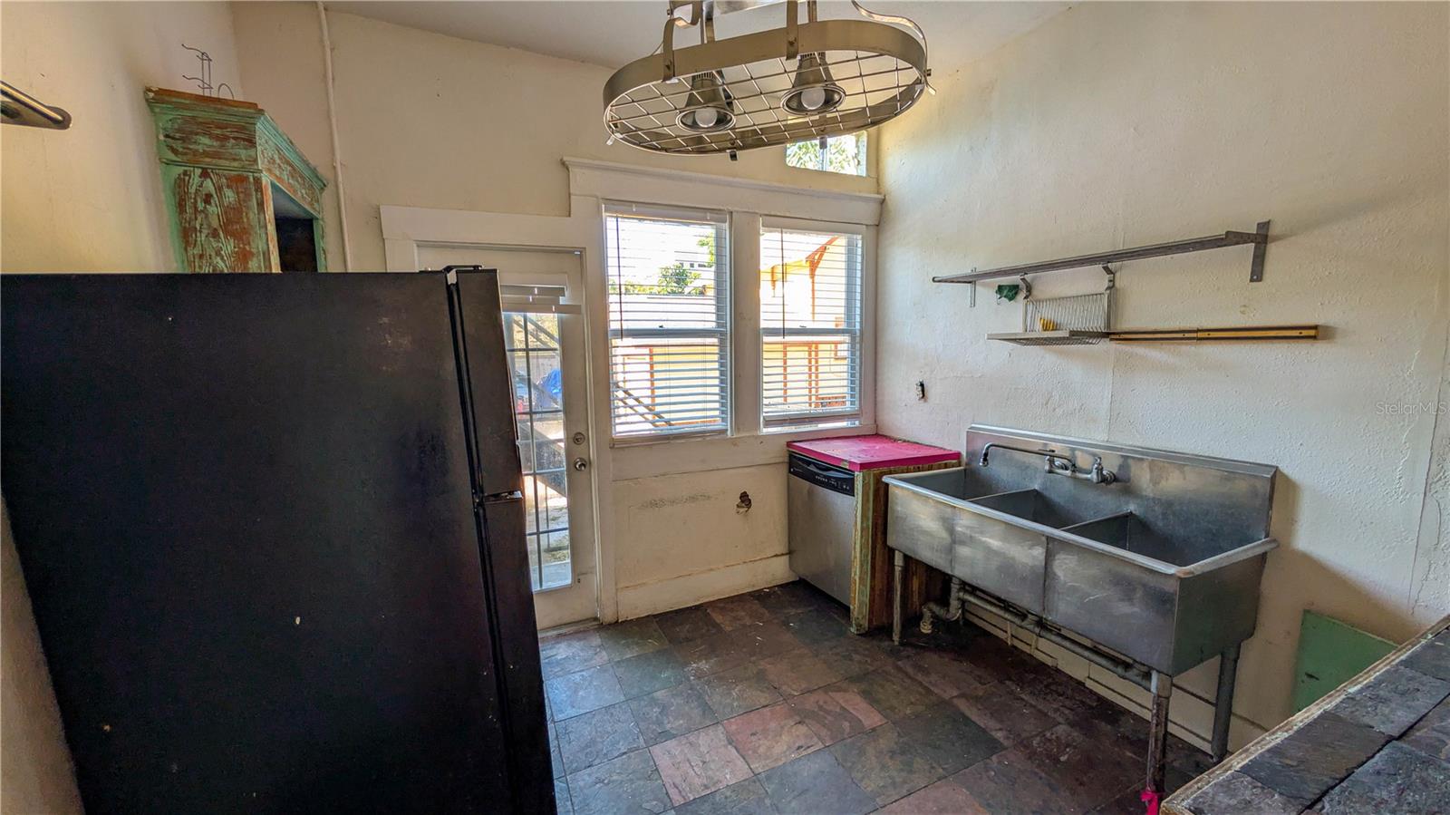 610 4TH AVE S, ST PETERSBURG, FL, 33701