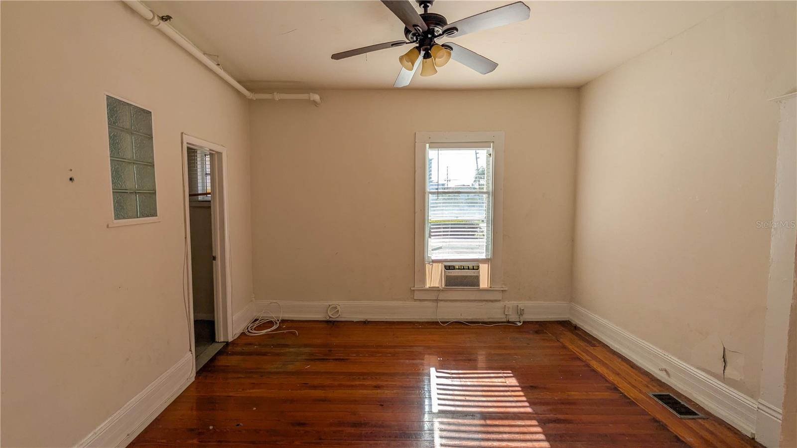 610 4TH AVE S, ST PETERSBURG, FL, 33701
