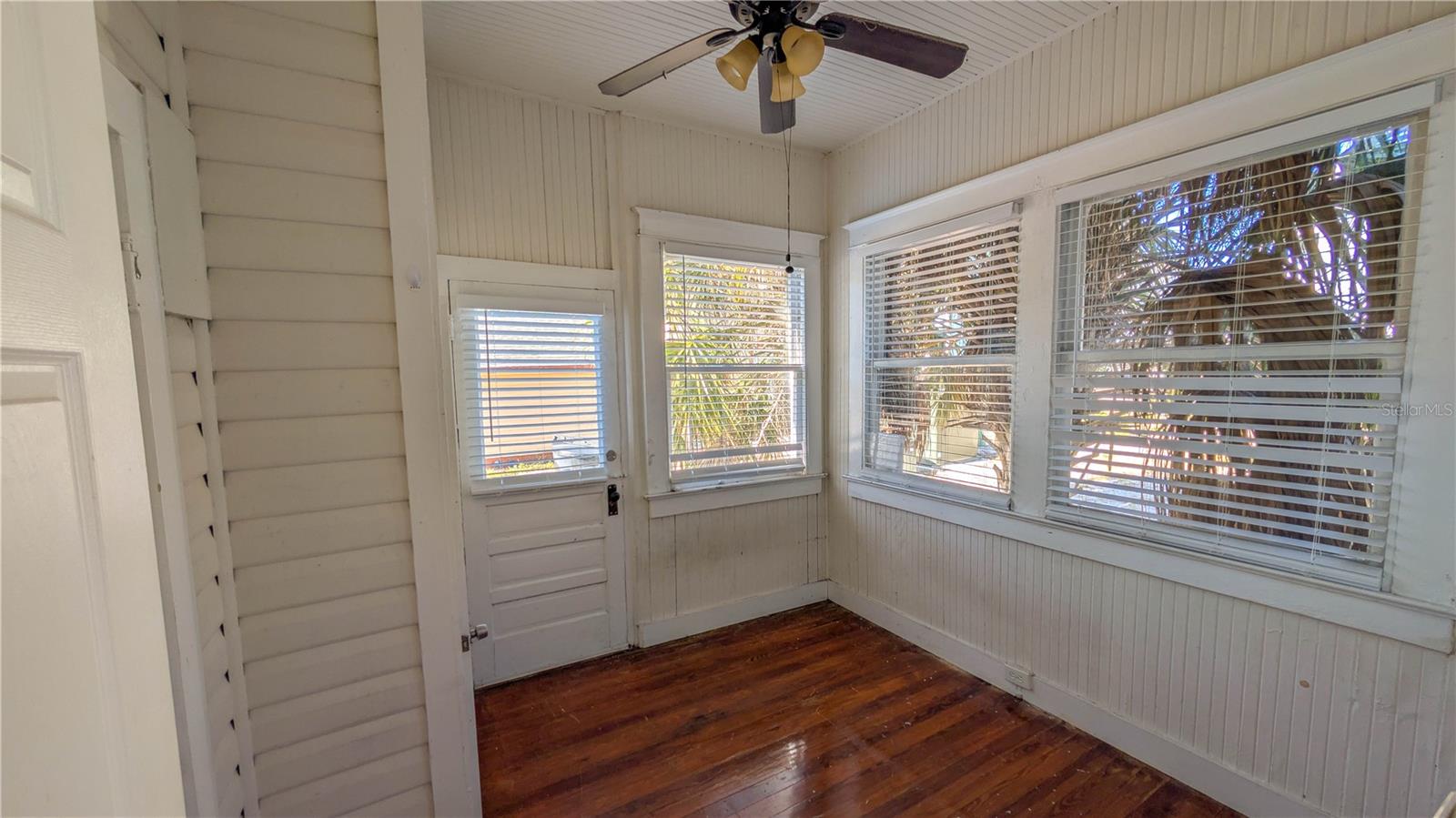 610 4TH AVE S, ST PETERSBURG, FL, 33701