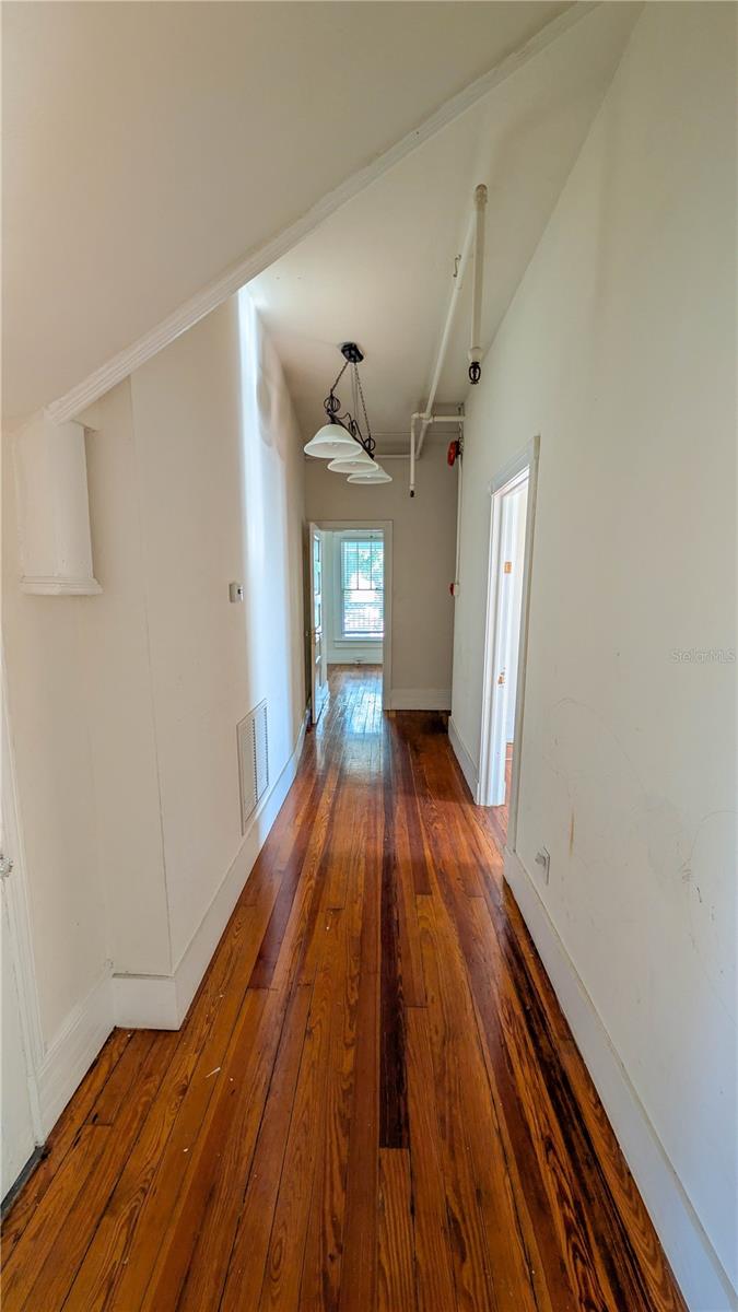 610 4TH AVE S, ST PETERSBURG, FL, 33701