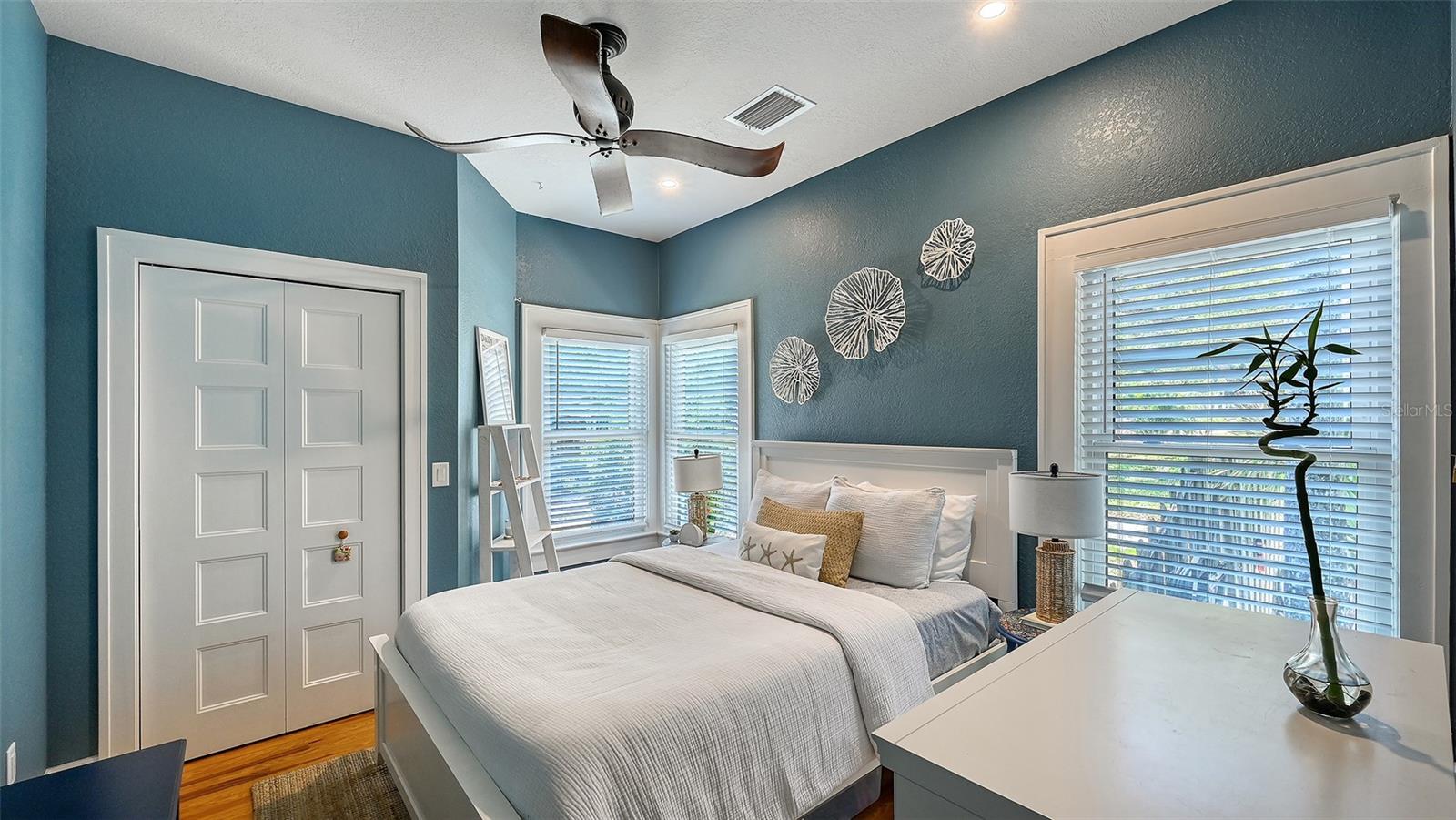 204 24TH ST W, BRADENTON, FL, 34205