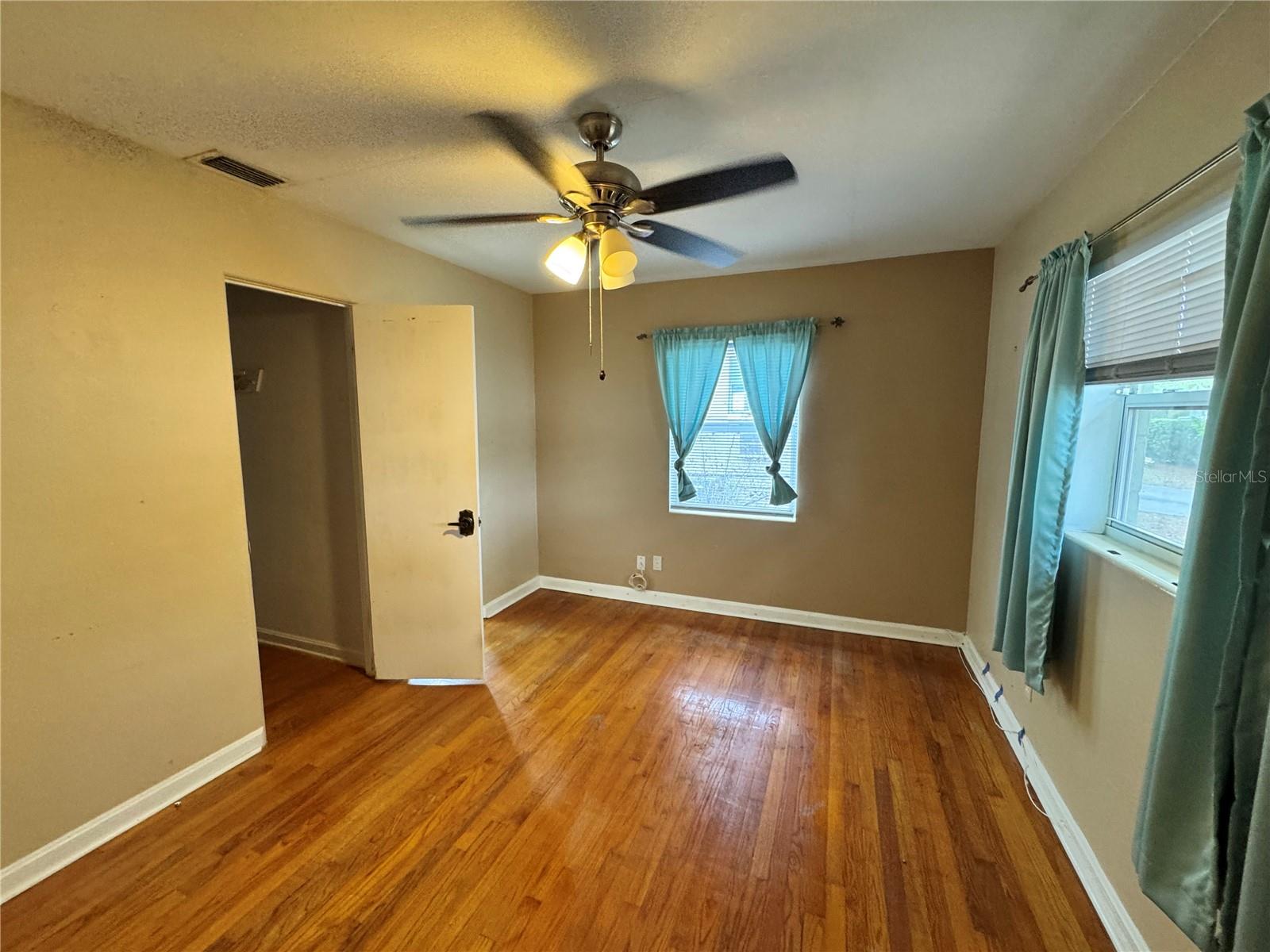 2506 DELANEY AVE, ORLANDO, FL, 32806