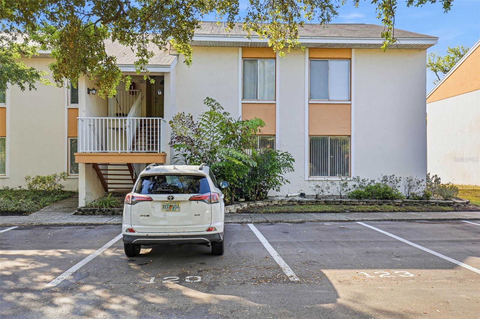 776 100TH AVE N #104, ST PETERSBURG, FL, 33702