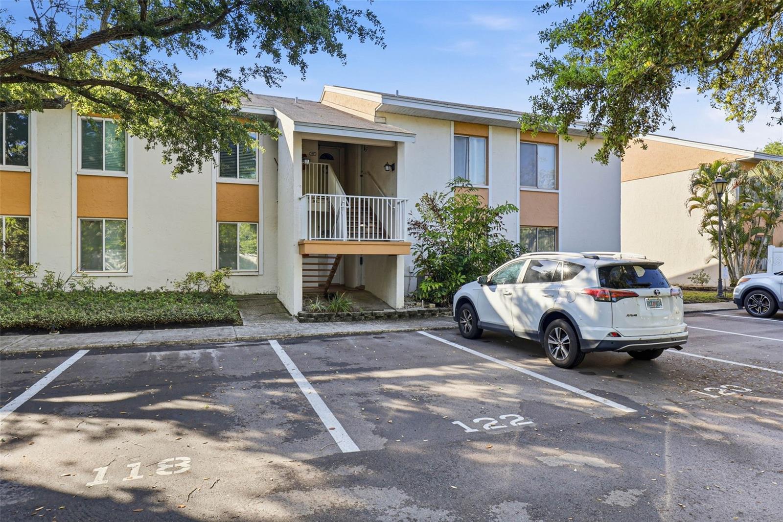 776 100TH AVE N #104, ST PETERSBURG, FL, 33702