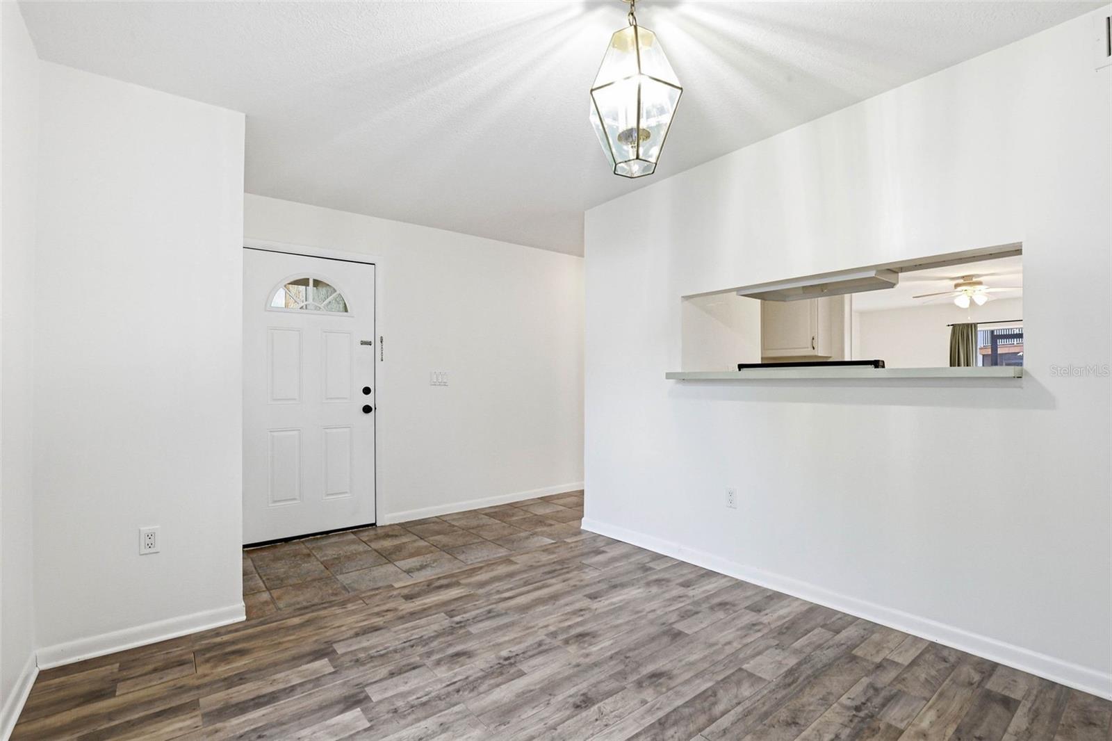 776 100TH AVE N #104, ST PETERSBURG, FL, 33702