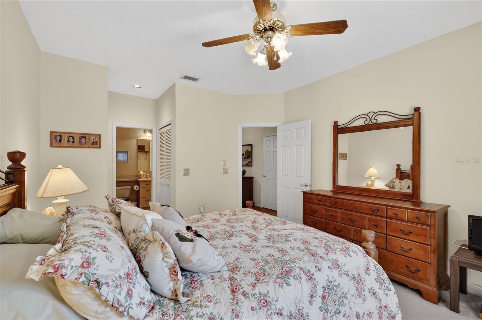 621 HIGH POINT DR, MOUNT DORA, FL, 32757