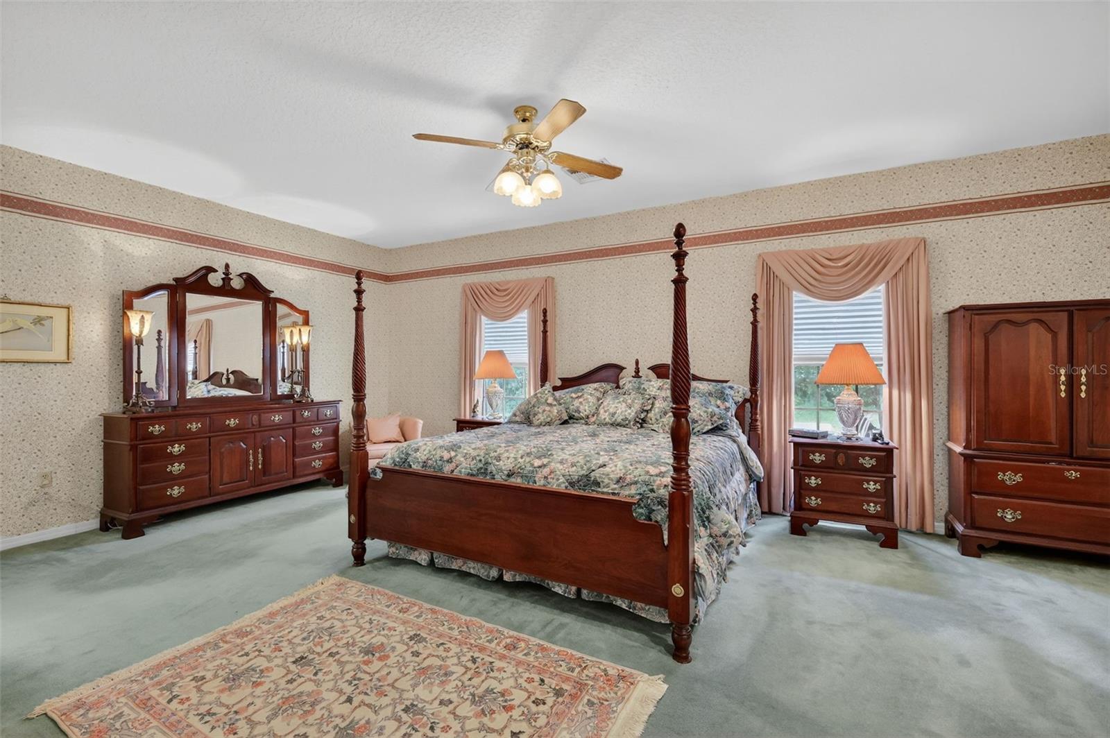 621 HIGH POINT DR, MOUNT DORA, FL, 32757