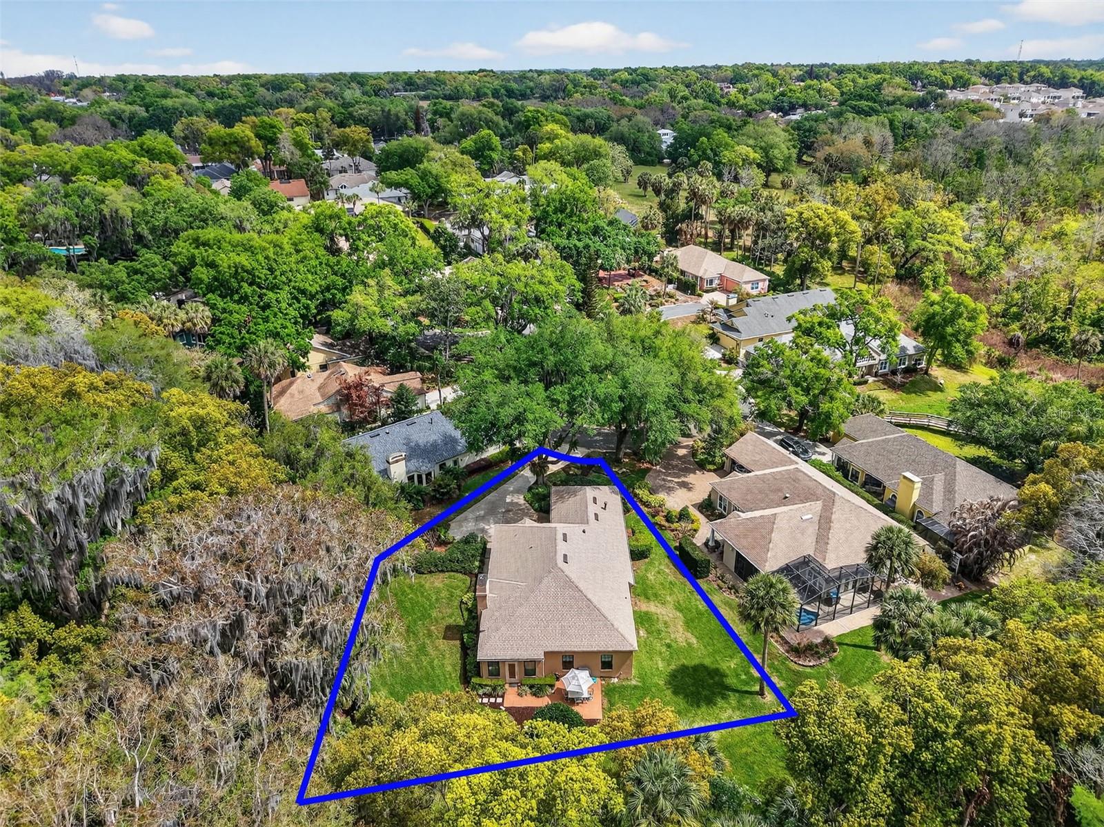 621 HIGH POINT DR, MOUNT DORA, FL, 32757