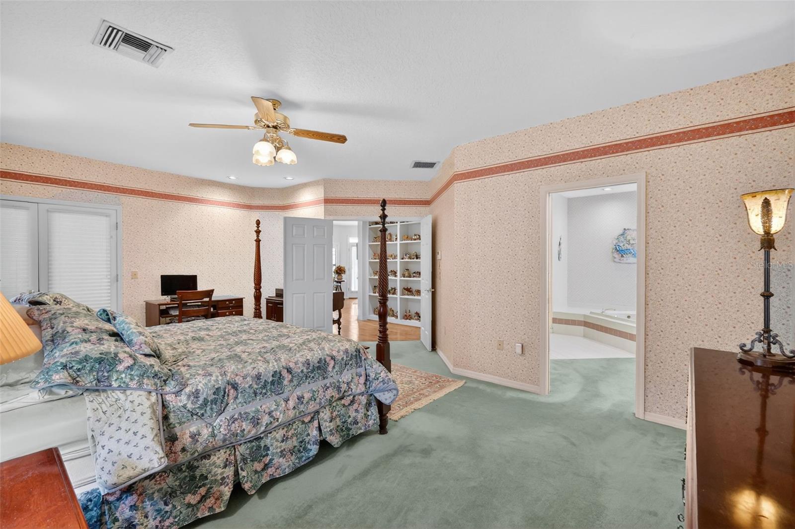 621 HIGH POINT DR, MOUNT DORA, FL, 32757