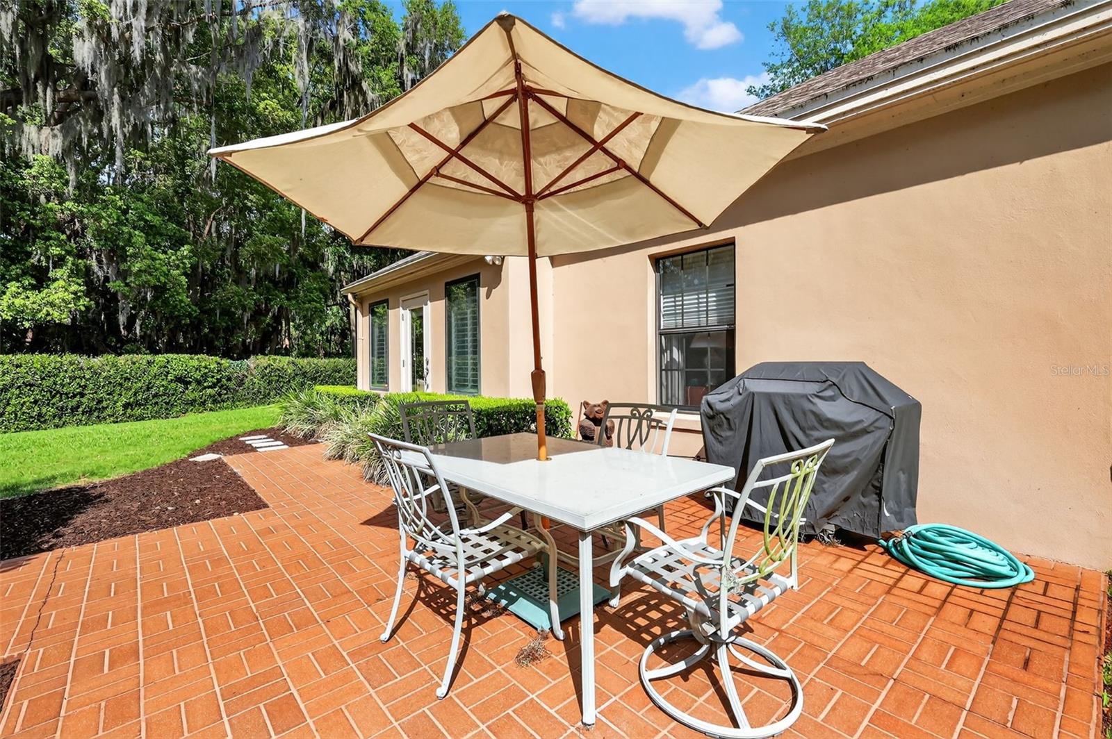 621 HIGH POINT DR, MOUNT DORA, FL, 32757