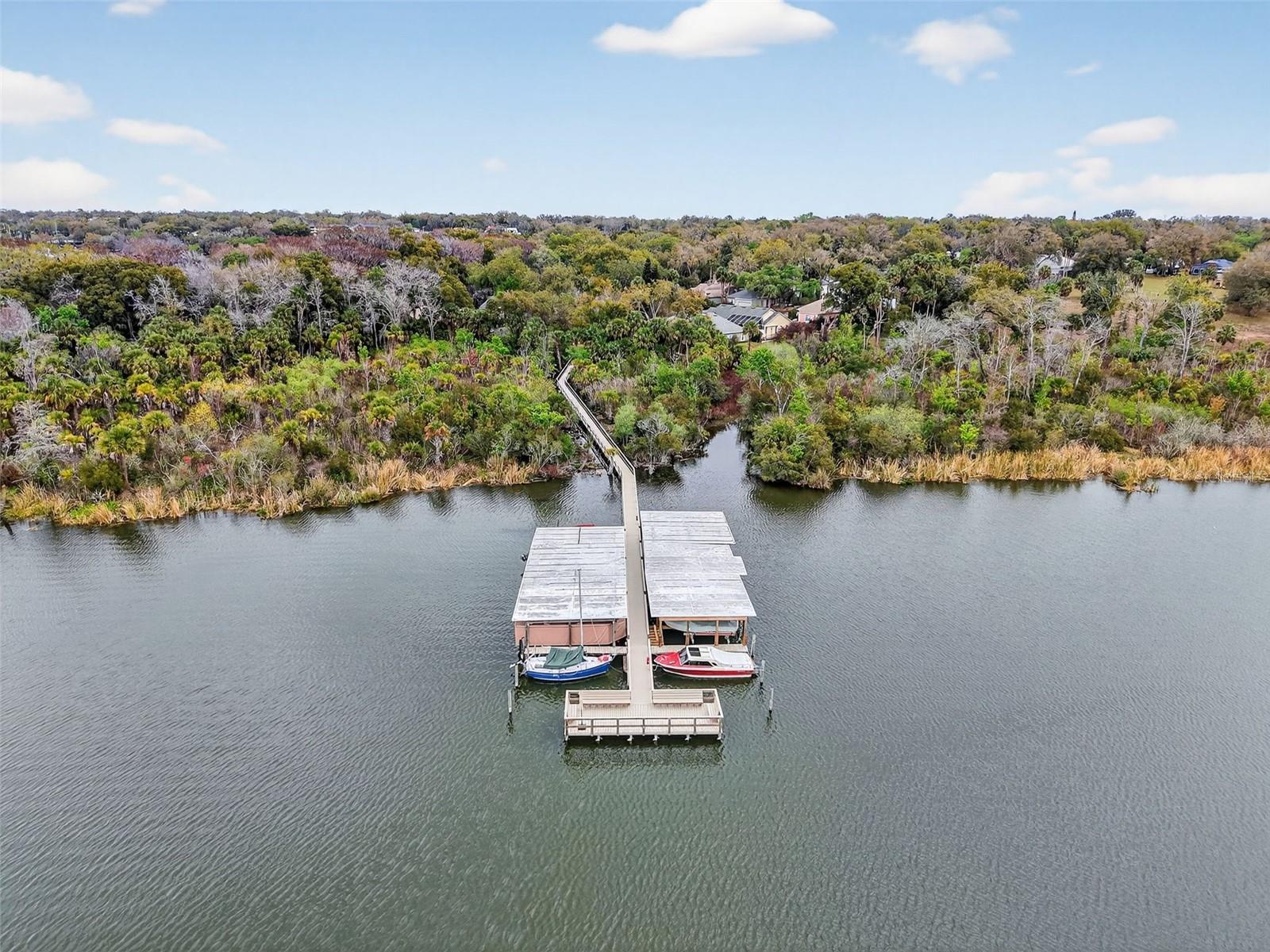621 HIGH POINT DR, MOUNT DORA, FL, 32757