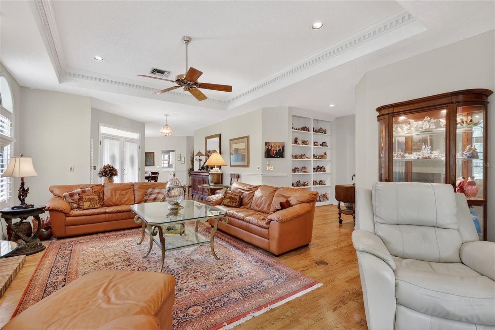 621 HIGH POINT DR, MOUNT DORA, FL, 32757