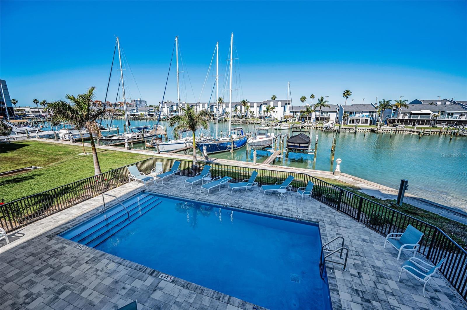 Peaceful, ever-changing water scenery