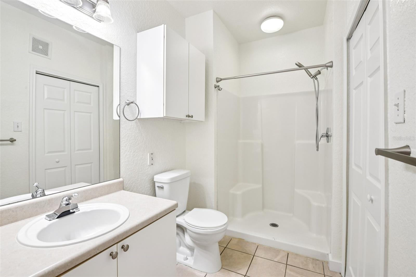911 N ORANGE AVE #101, ORLANDO, FL, 32801