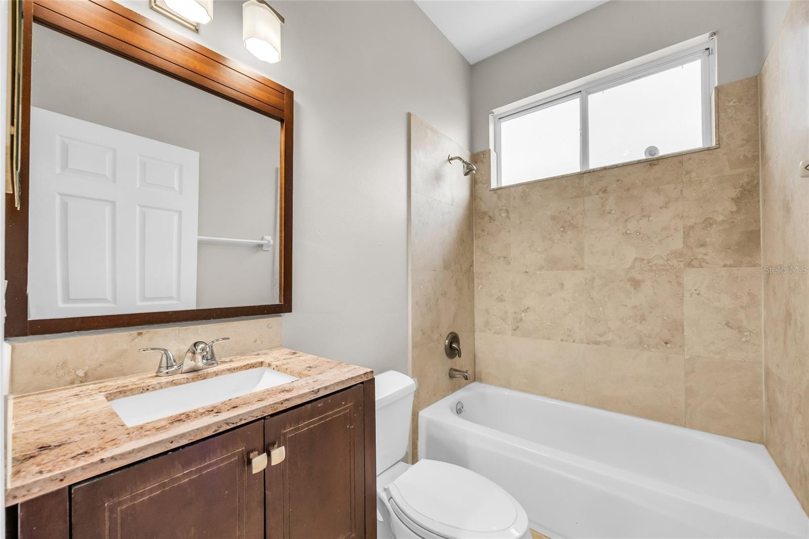 438 DARKWOOD AVE, OCOEE, FL, 34761