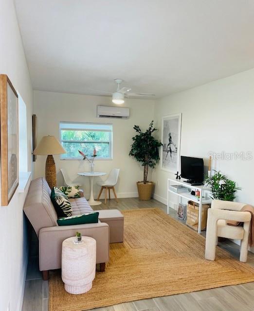 651 MADISON CT, SARASOTA, FL, 34236